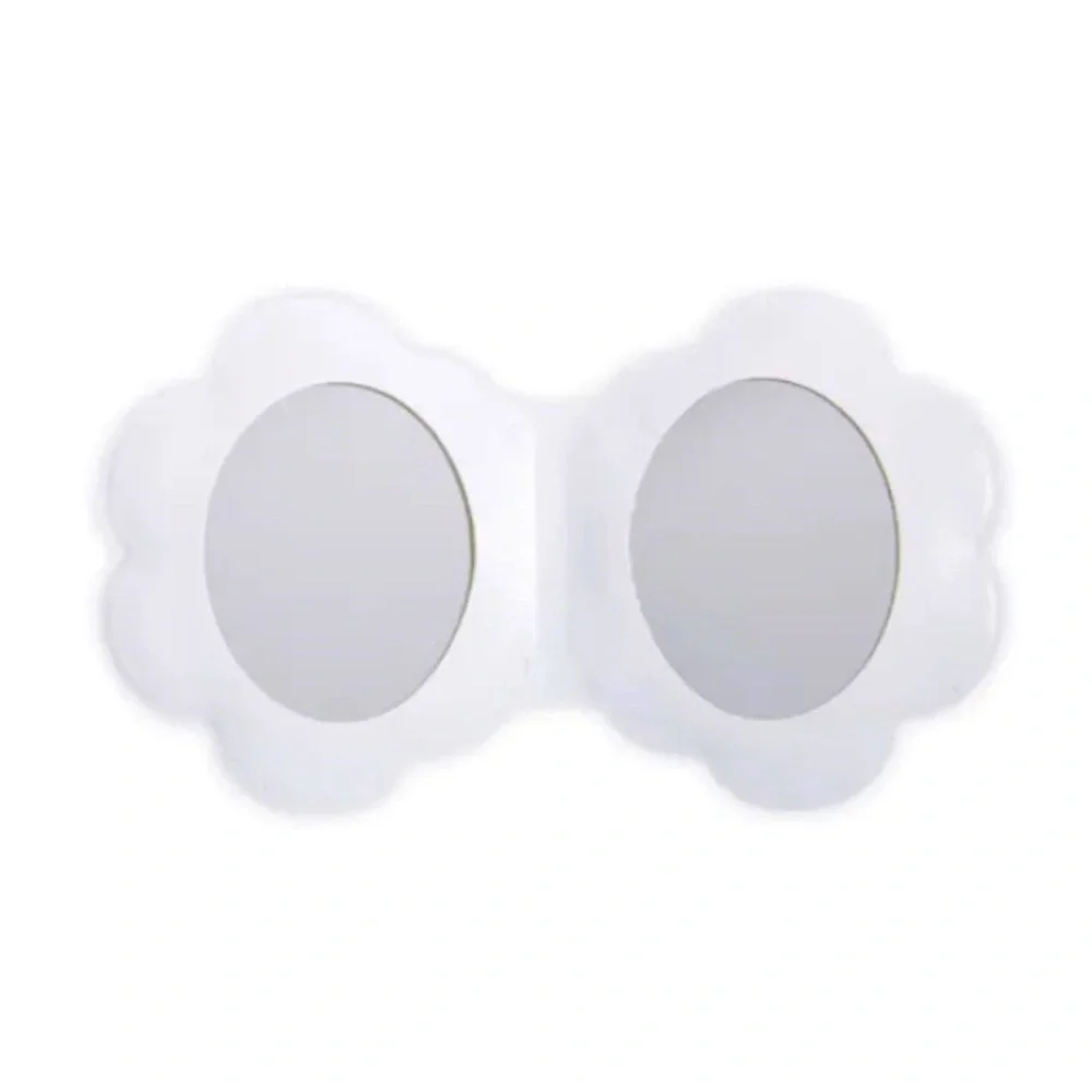 1ct I Heart Revolution x Disney Marie Mirror - Picture 4 of 5